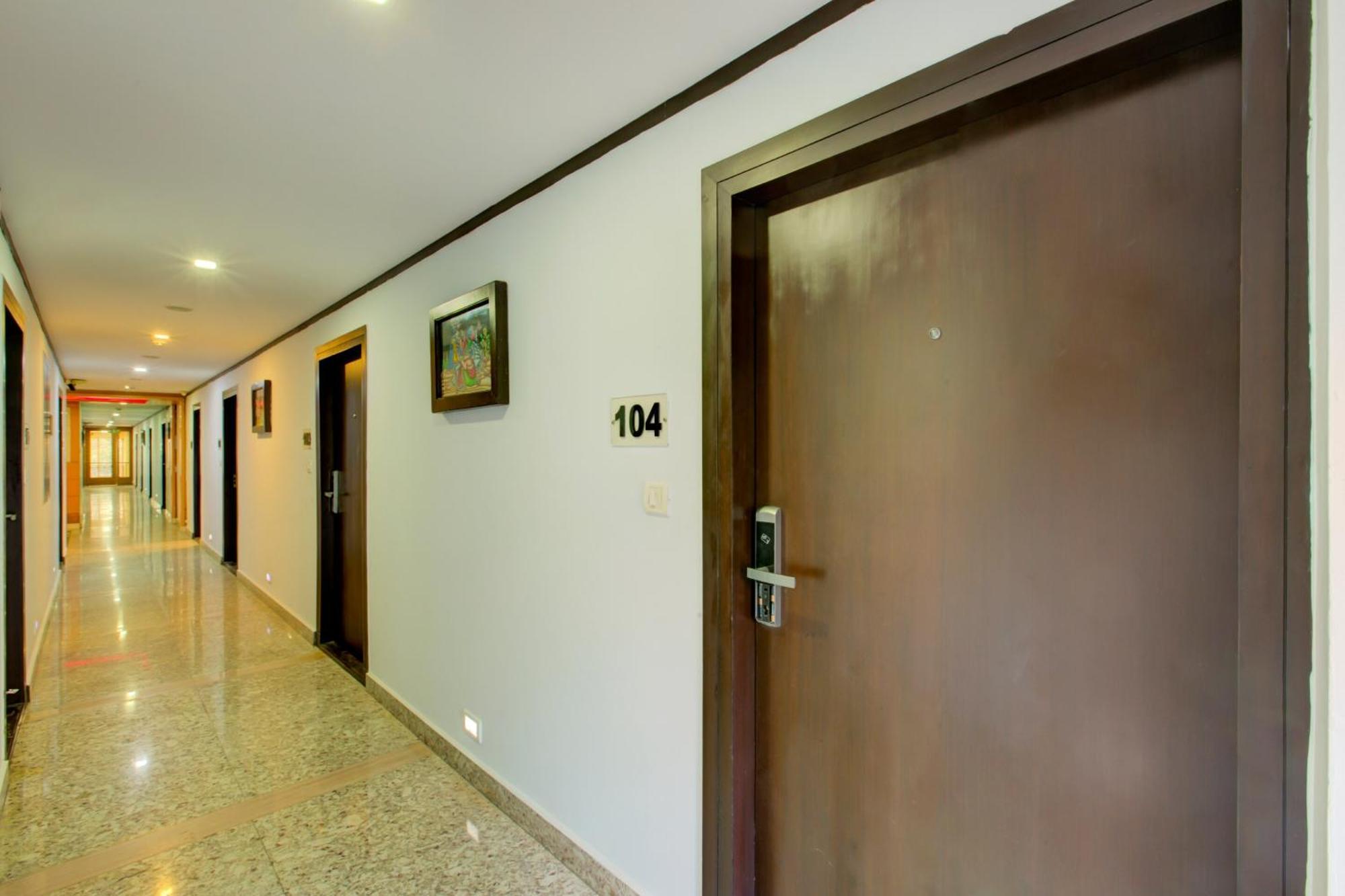 Super Townhouse Oak Jvh Hotel Bengaluru Zewnętrze zdjęcie
