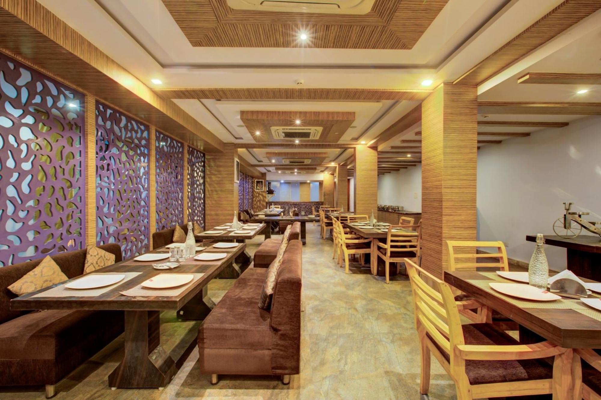 Super Townhouse Oak Jvh Hotel Bengaluru Zewnętrze zdjęcie
